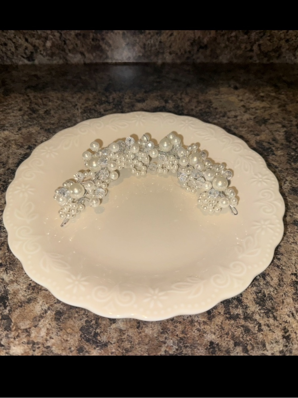 $2 Pearl and Crystal Decorative Hair Vine $2 WITH ANY $10 ORDER OR MORE